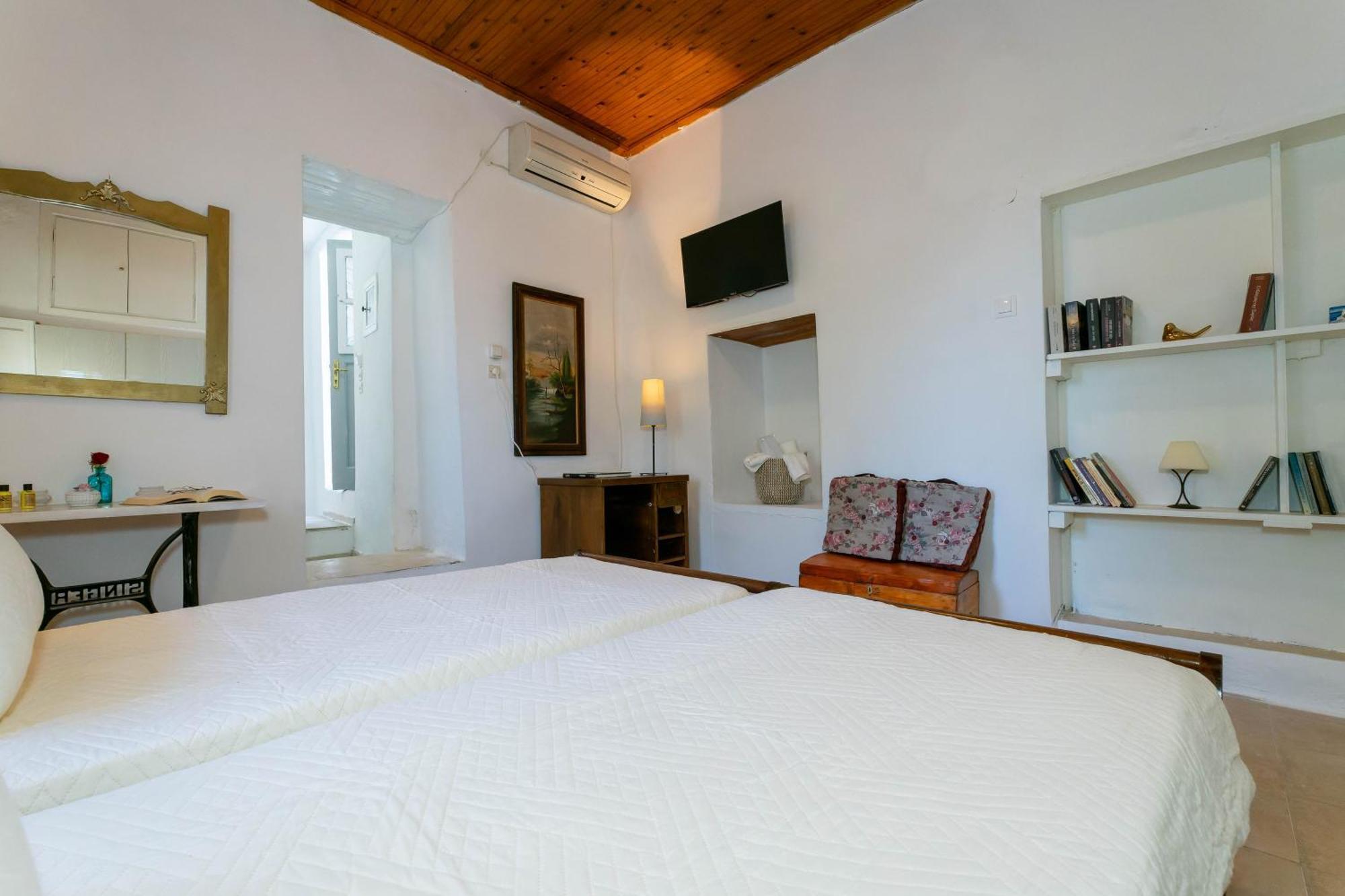 Chrysa S House Apartment *
