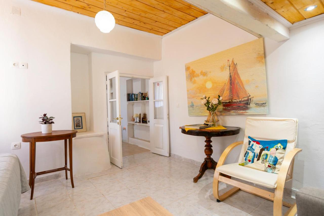 Chrysa S House Hydra (Saronic Islands)